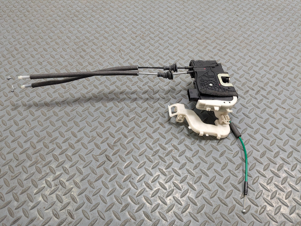 2012 - 2014 HYUNDAI AZERA OEM DOOR LATCH LOCK ACTUATOR FRONT LEFT DRIVER SIDE