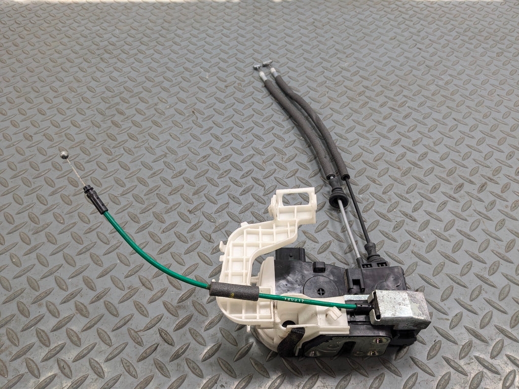 12 - 14 HYUNDAI AZERA OEM DOOR LATCH LOCK ACTUATOR FRONT RIGHT PASSENGER SIDE