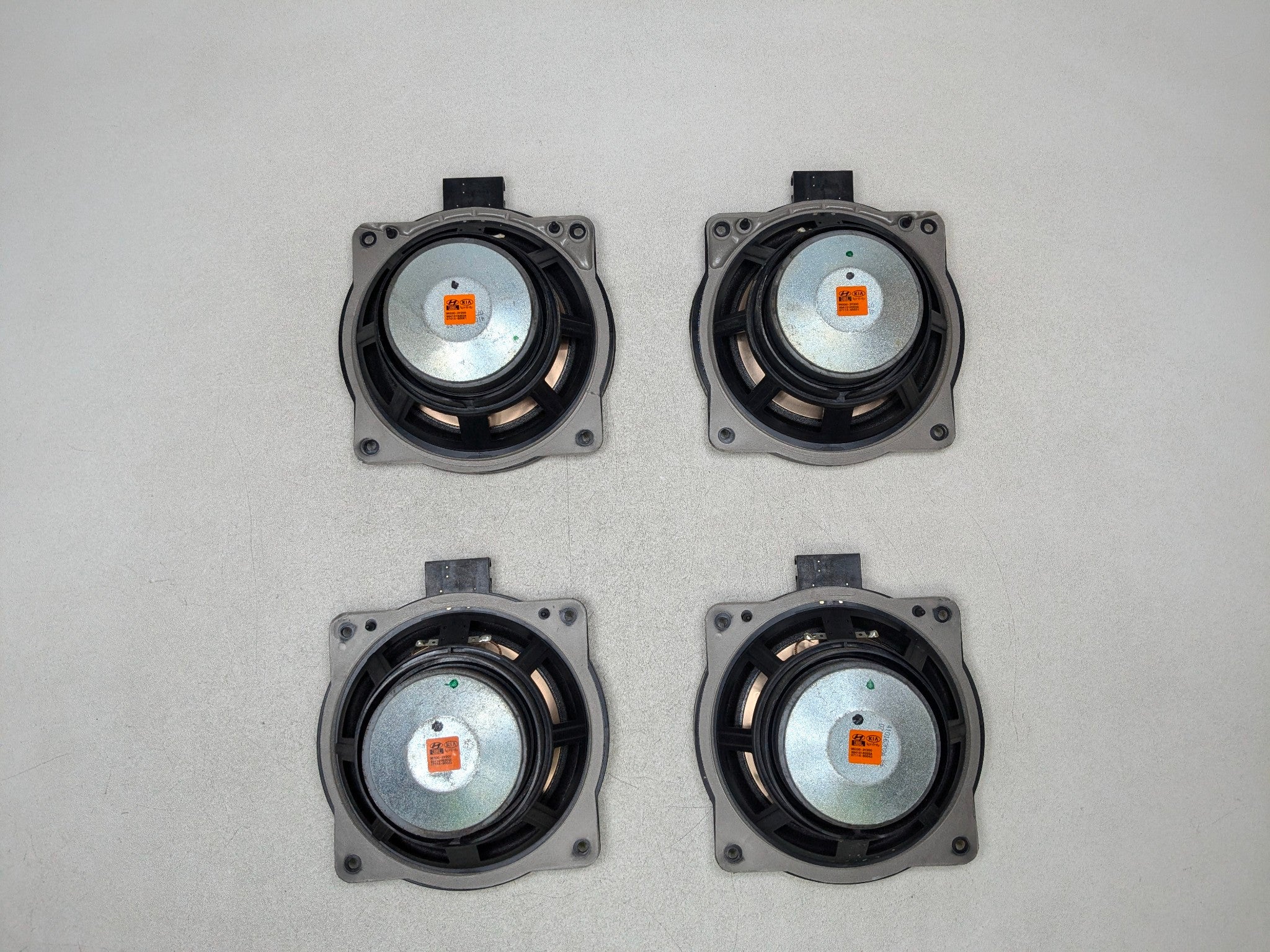 2012 - 2014 HYUNDAI AZERA OEM DOOR AUDIO SPEAKER SET OF SIX FRONT AND REAR SIDE