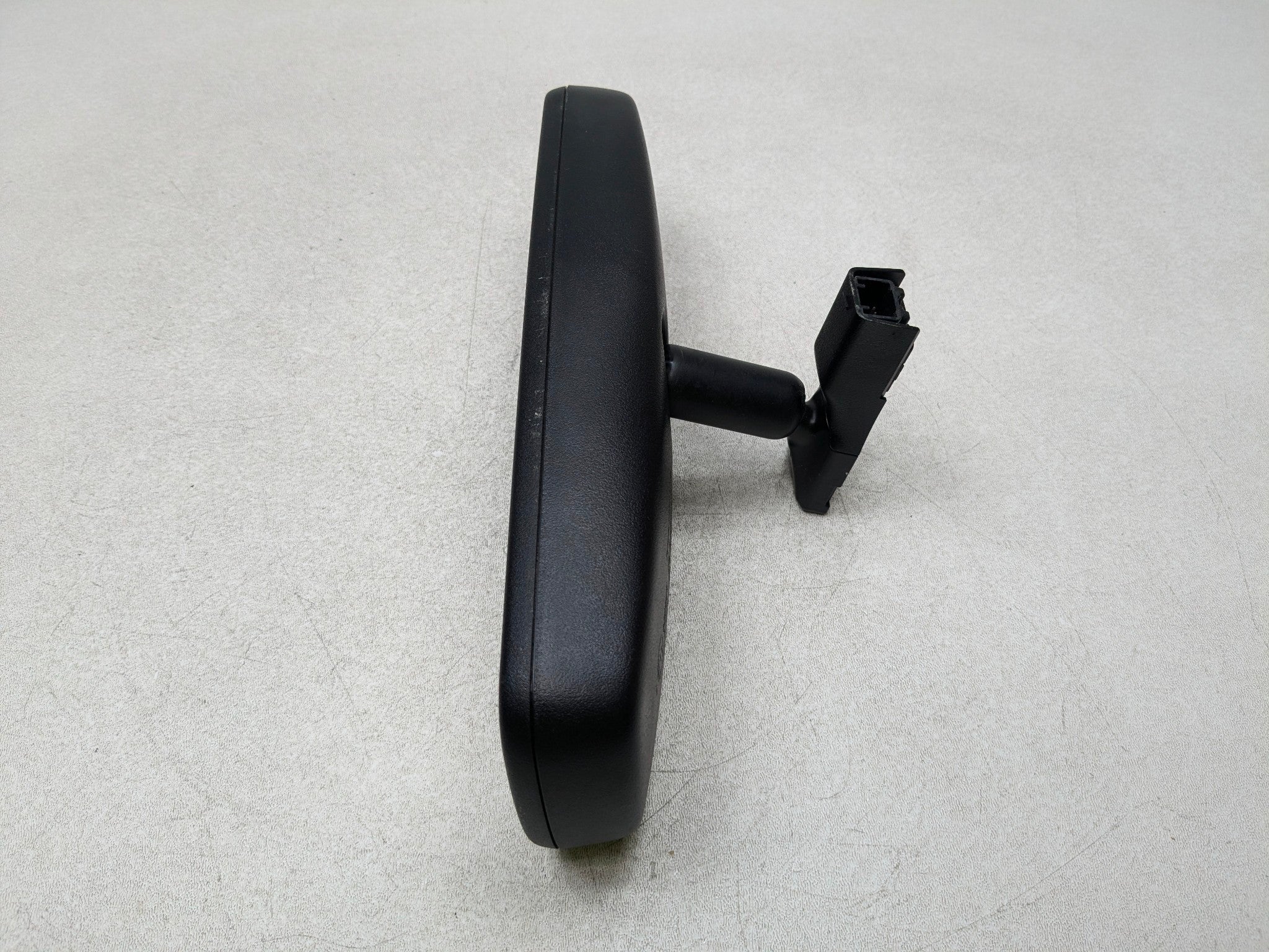 2012 - 2014 HYUNDAI AZERA OEM REAR VIEW MIRROR FRONT CENTER INTERIOR UPPER ROOF