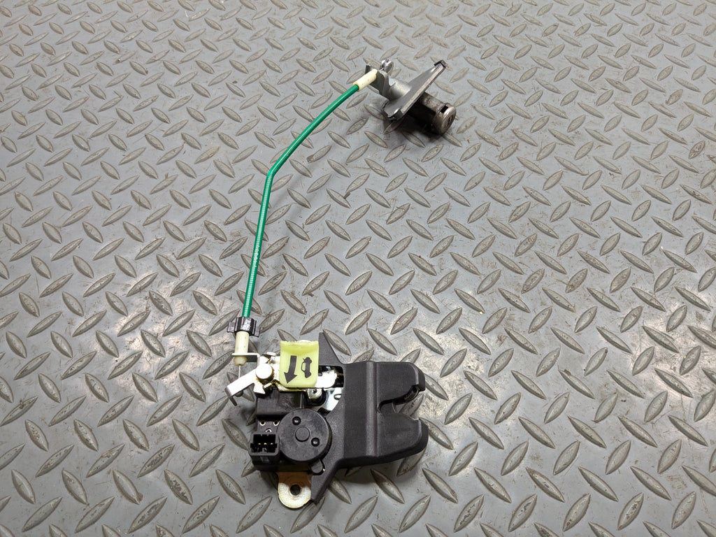 12 - 14 HYUNDAI AZERA OEM LID LATCH REAR TRUNK LIFTGATE LOCK RELEASE ACTUATOR