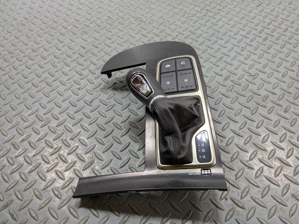 2012 - 2014 HYUNDAI AZERA OEM FLOOR SHIFTER AUTOMATIC TRANSMISSION GEAR SELECTOR