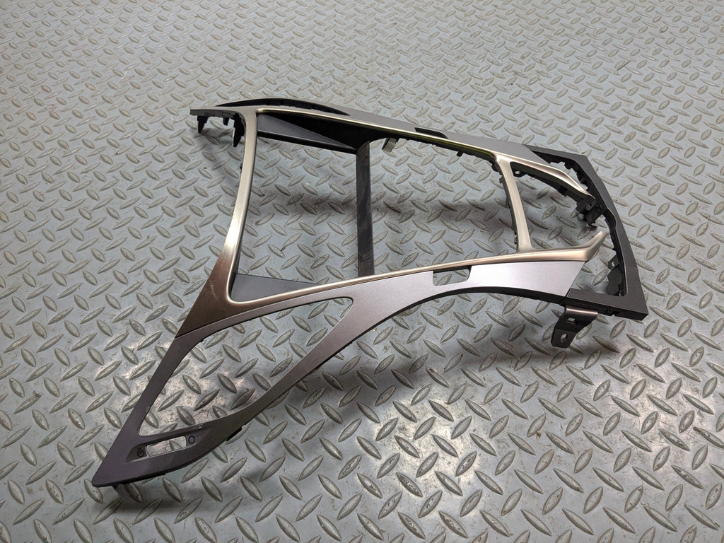 2012 - 2014 HYUNDAI AZERA OEM FRONT RADIO CLIMATE VENT DASH TRIM BEZEL