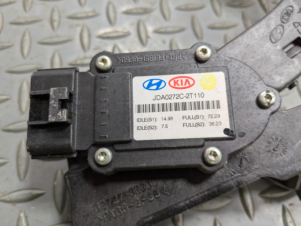 2012 - 2014 HYUNDAI AZERA OEM GAS ACCELERATOR THROTTLE FOOT PEDAL SENSOR