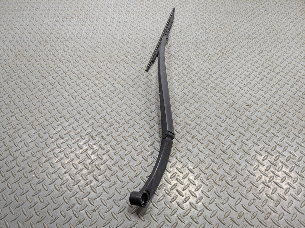 2012 - 2014 HYUNDAI AZERA OEM WINDSHIELD WIPER ARM WITH BLADE FRONT RIGHT SIDE