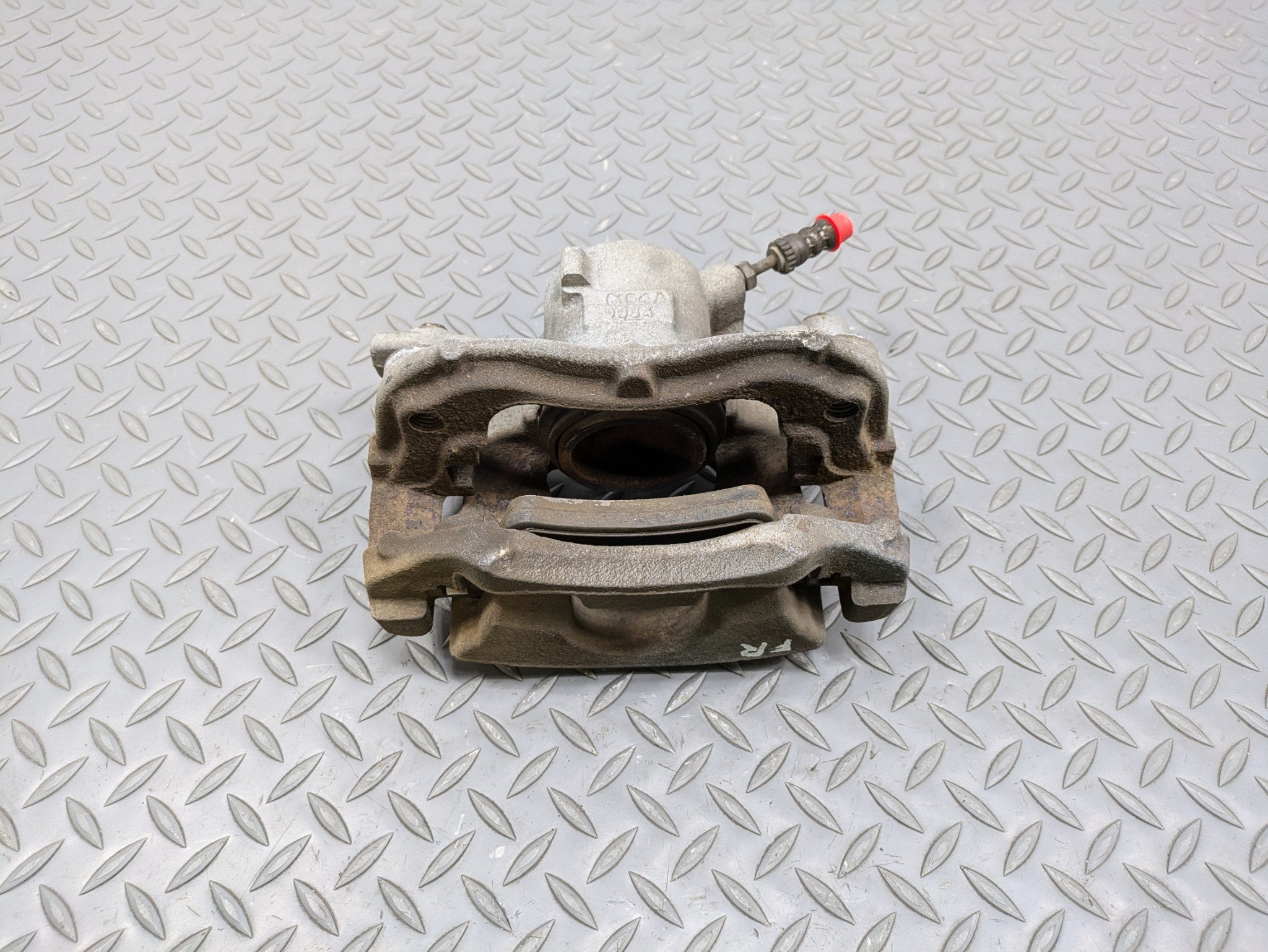 2014 - 2017 MINI COOPER OEM BRAKE CALIPER ASSEMBLY FRONT RIGHT PASSENGER SIDE