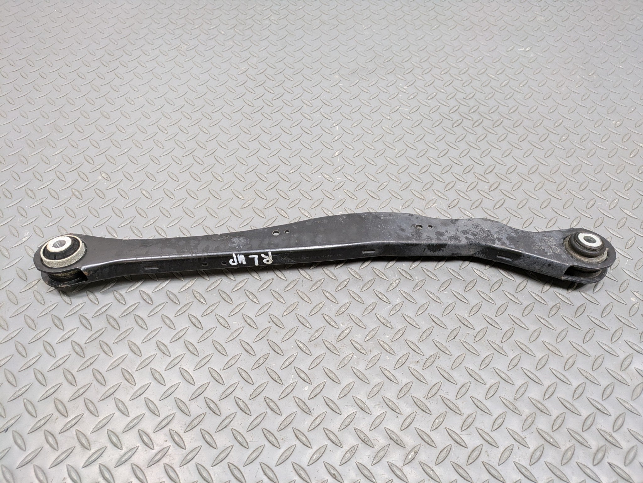 2014 - 2017 MINI COOPER OEM UPPER SUSPENSION CONTROL ARM REAR LEFT DRIVER SIDE