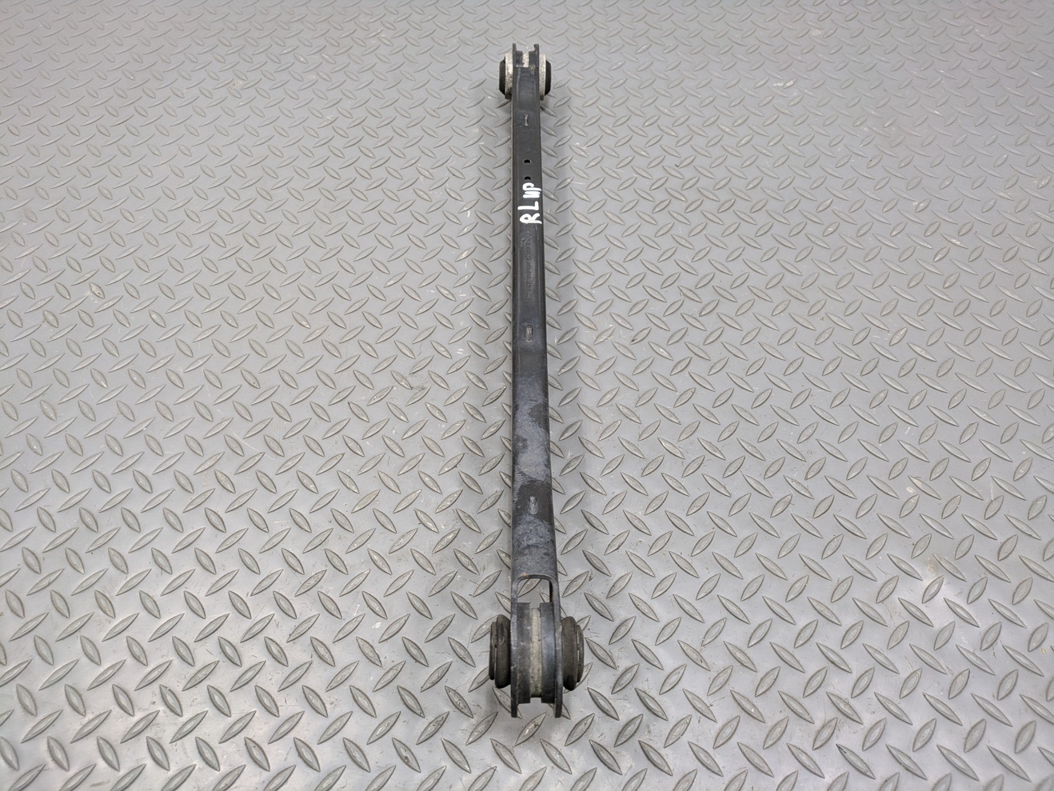 2014 - 2017 MINI COOPER OEM UPPER SUSPENSION CONTROL ARM REAR LEFT DRIVER SIDE