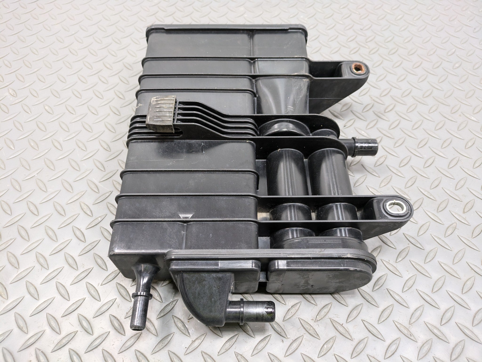 2014 - 2017 MINI COOPER OEM FUEL VAPOR GAS CHARCOAL EVAPORATOR CANISTER