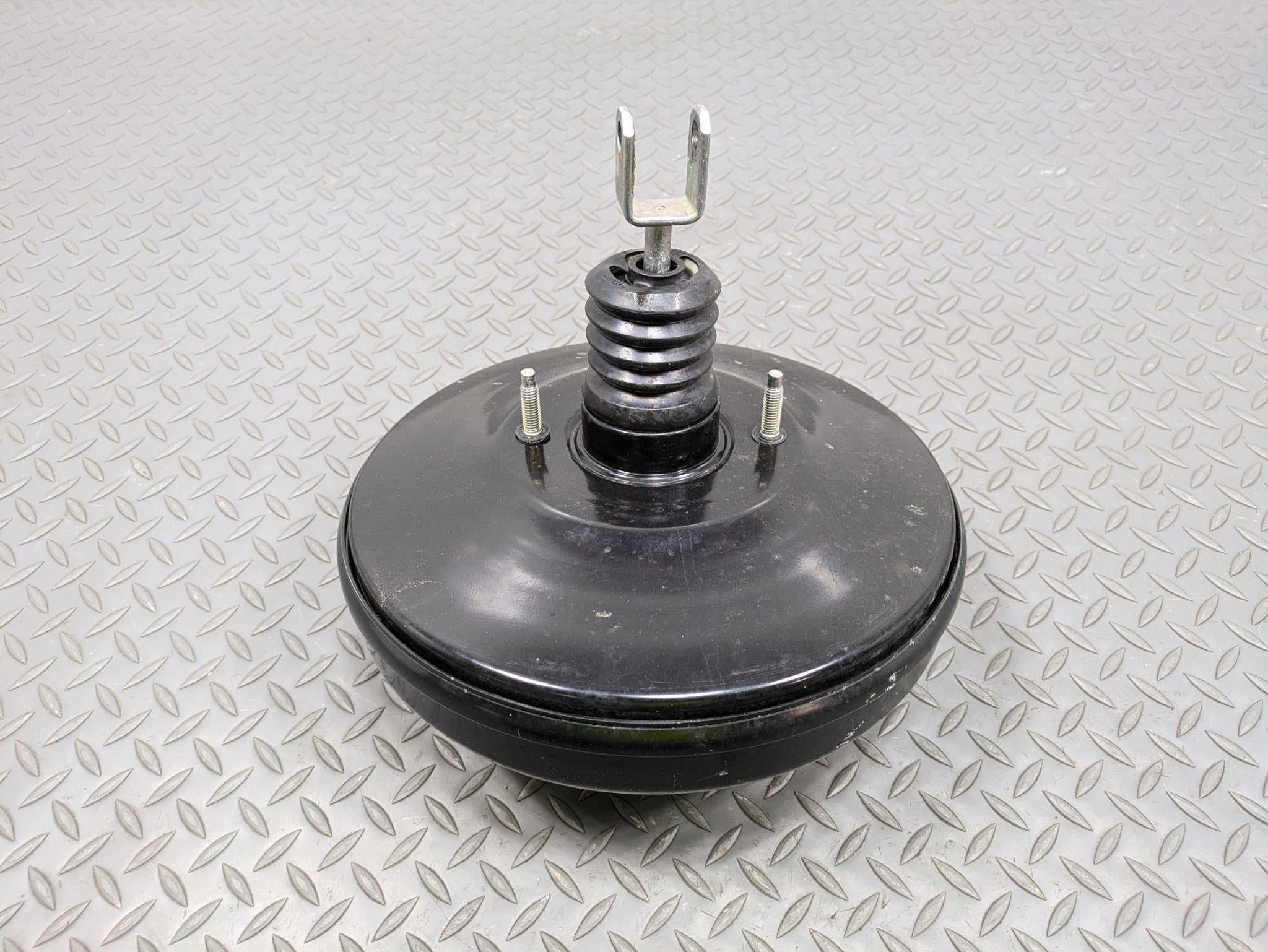 2014 - 2017 MINI COOPER OEM POWER BRAKE BOOSTER ASSEMBLY WITHOUT MASTER CYLINDER