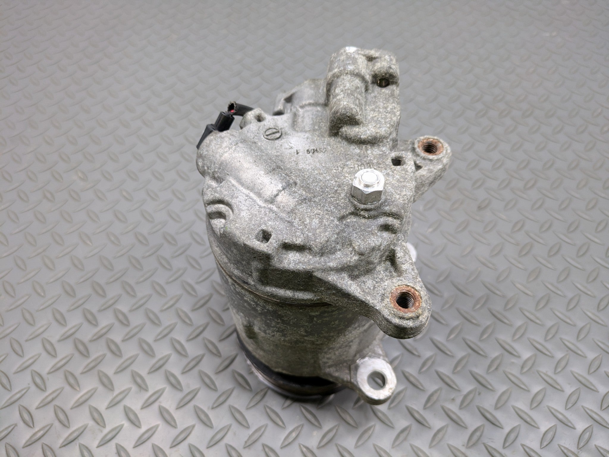 2014 - 2017 MINI COOPER OEM AC AIR CONDITIONING COMPRESSOR PUMP UNIT WITH PULLEY