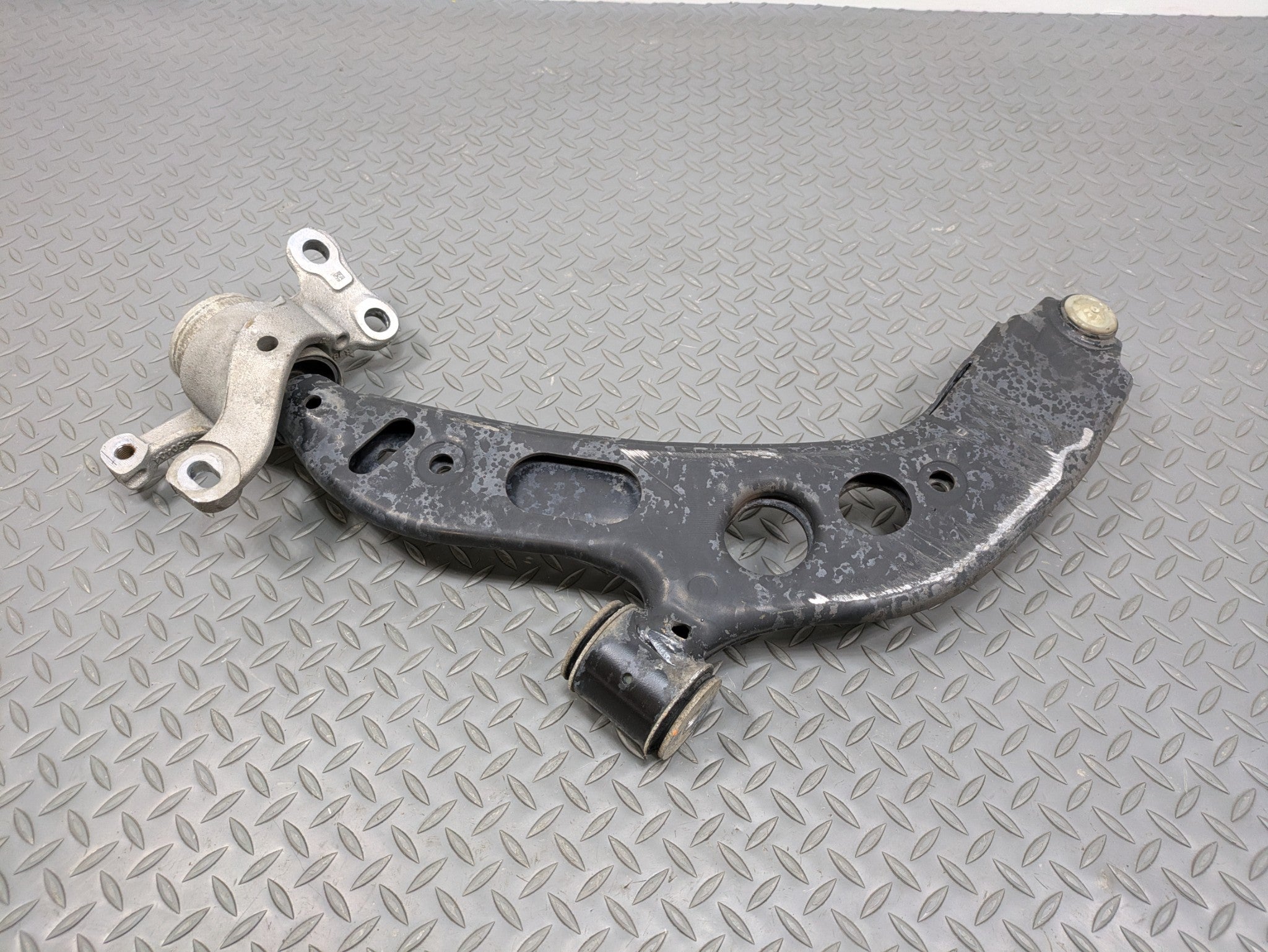 14 - 17 MINI COOPER OEM LOWER SUSPENSION CONTROL ARM FRONT RIGHT PASSENGER SIDE