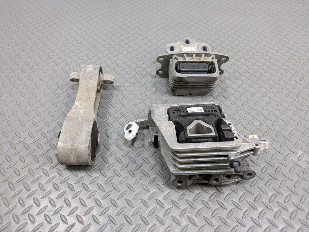 14-17 MINI COOPER OEM ENGINE MOUNT BRACKET GEARBOX TRANSMISSION AND TORQUE STRUT