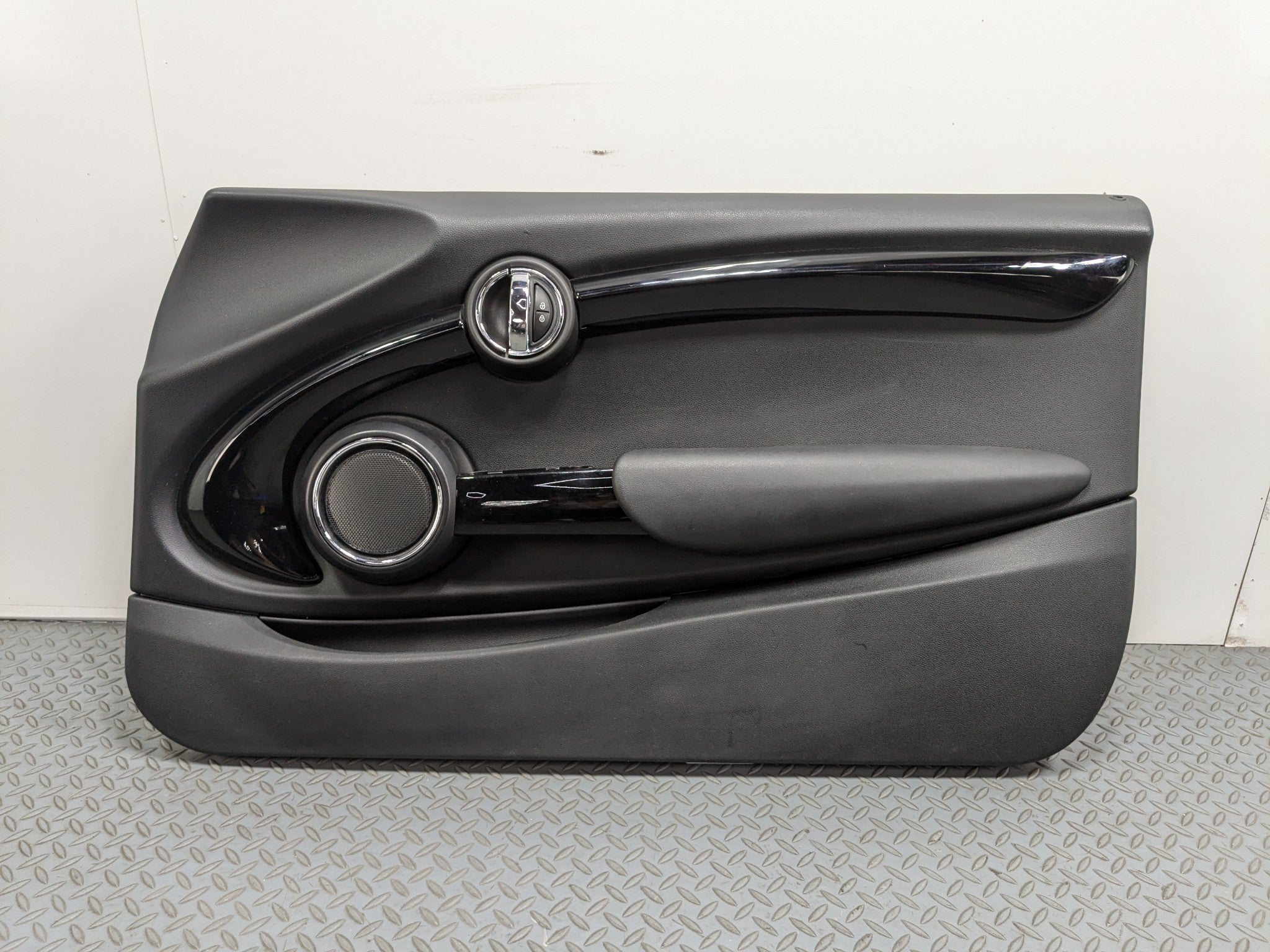2014 - 2017 MINI COOPER OEM INTERIOR DOOR TRIM PANEL FRONT RIGHT PASSENGER SIDE