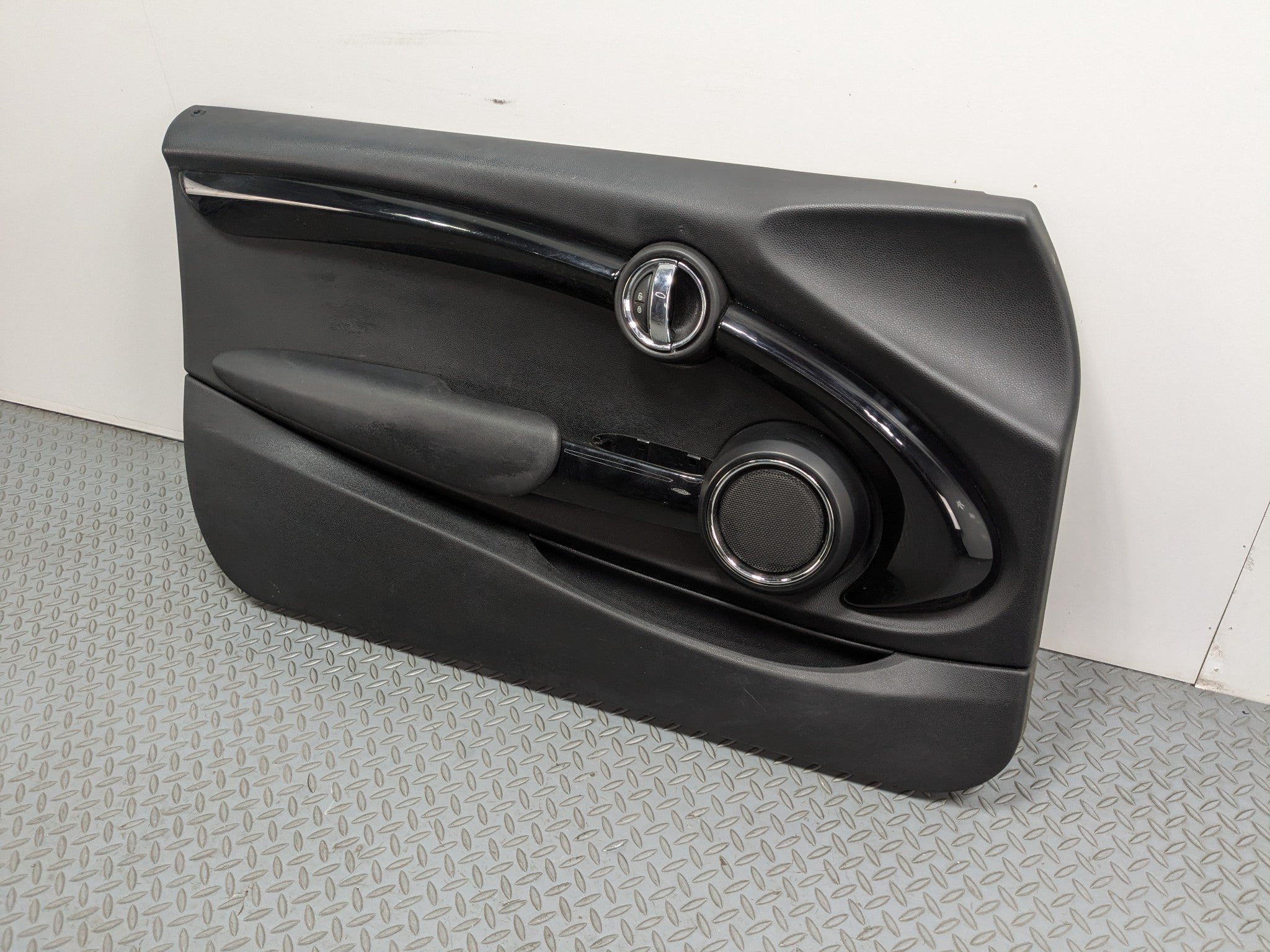 2014 - 2017 MINI COOPER OEM INTERIOR DOOR TRIM PANEL FRONT LEFT DRIVER SIDE