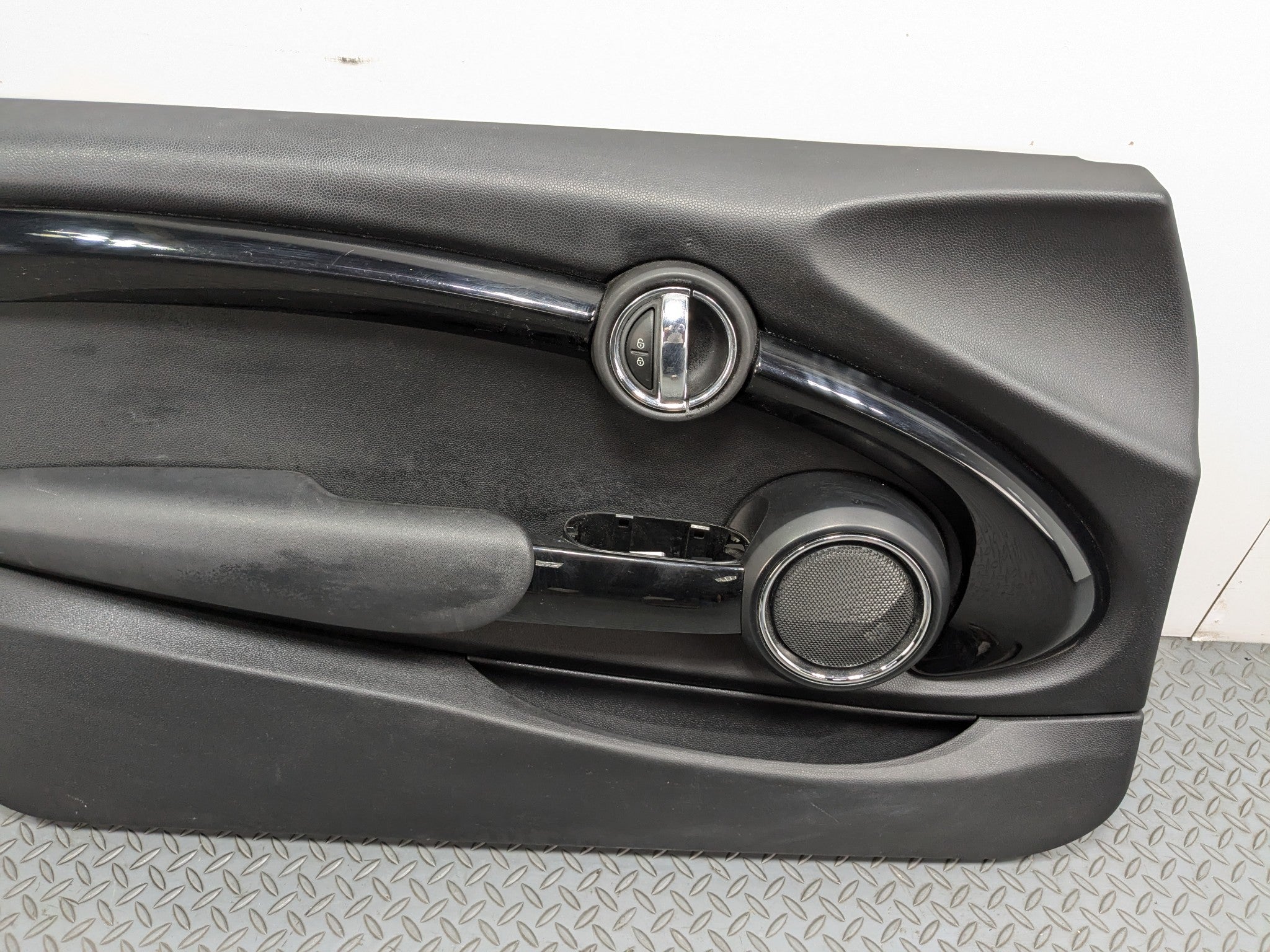 2014 - 2017 MINI COOPER OEM INTERIOR DOOR TRIM PANEL FRONT LEFT DRIVER SIDE
