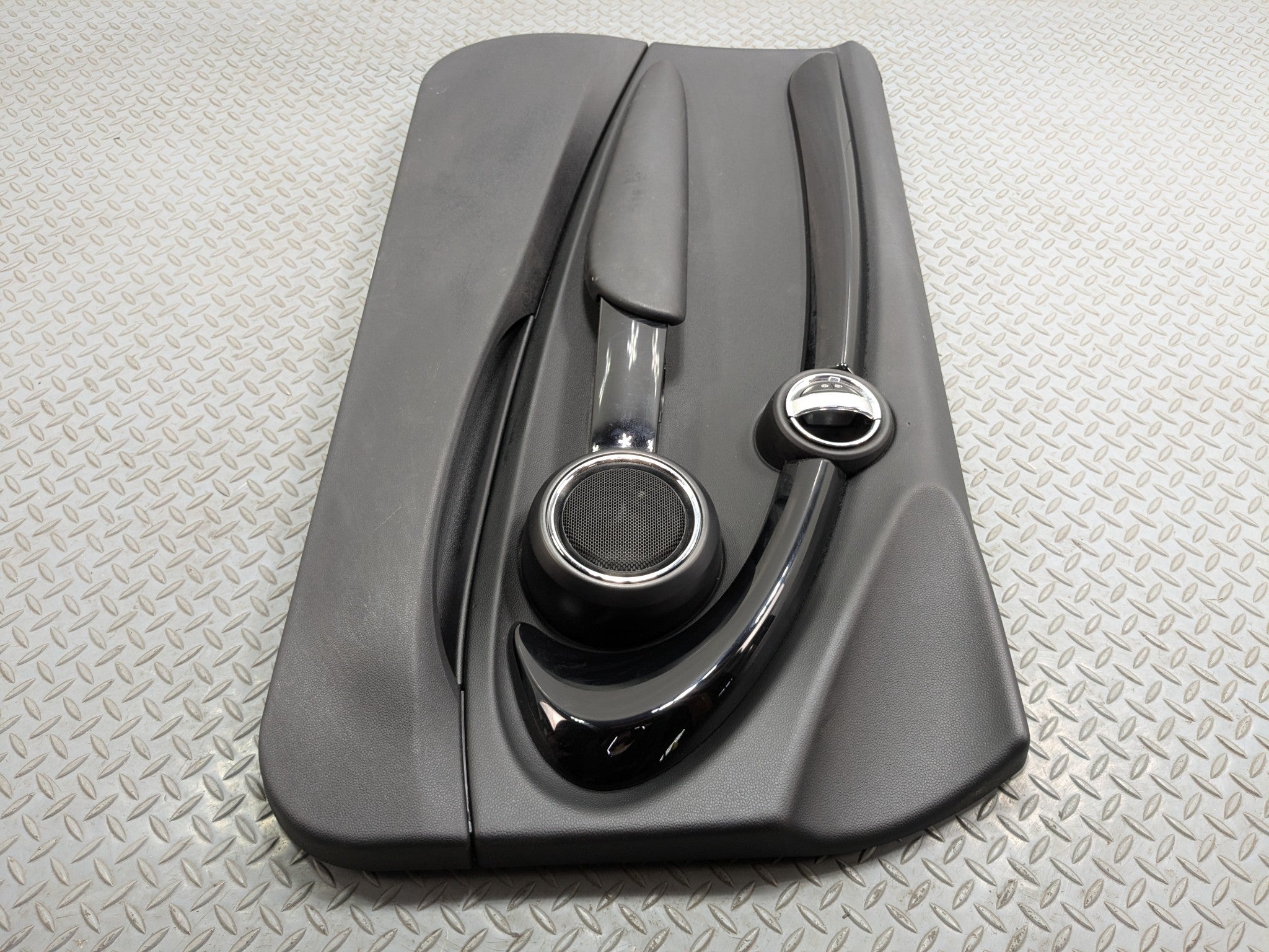 2014 - 2017 MINI COOPER OEM INTERIOR DOOR TRIM PANEL FRONT LEFT DRIVER SIDE