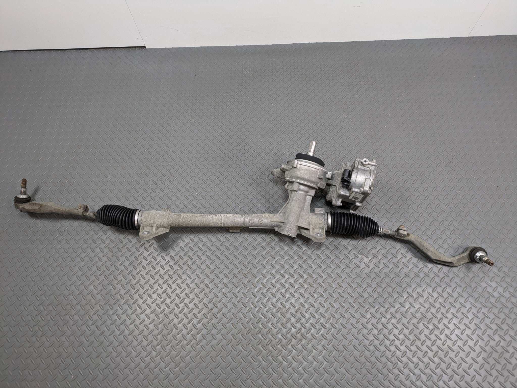 2014 - 2017 MINI COOPER OEM POWER STEERING GEAR RACK AND PINION ASSEMBLY