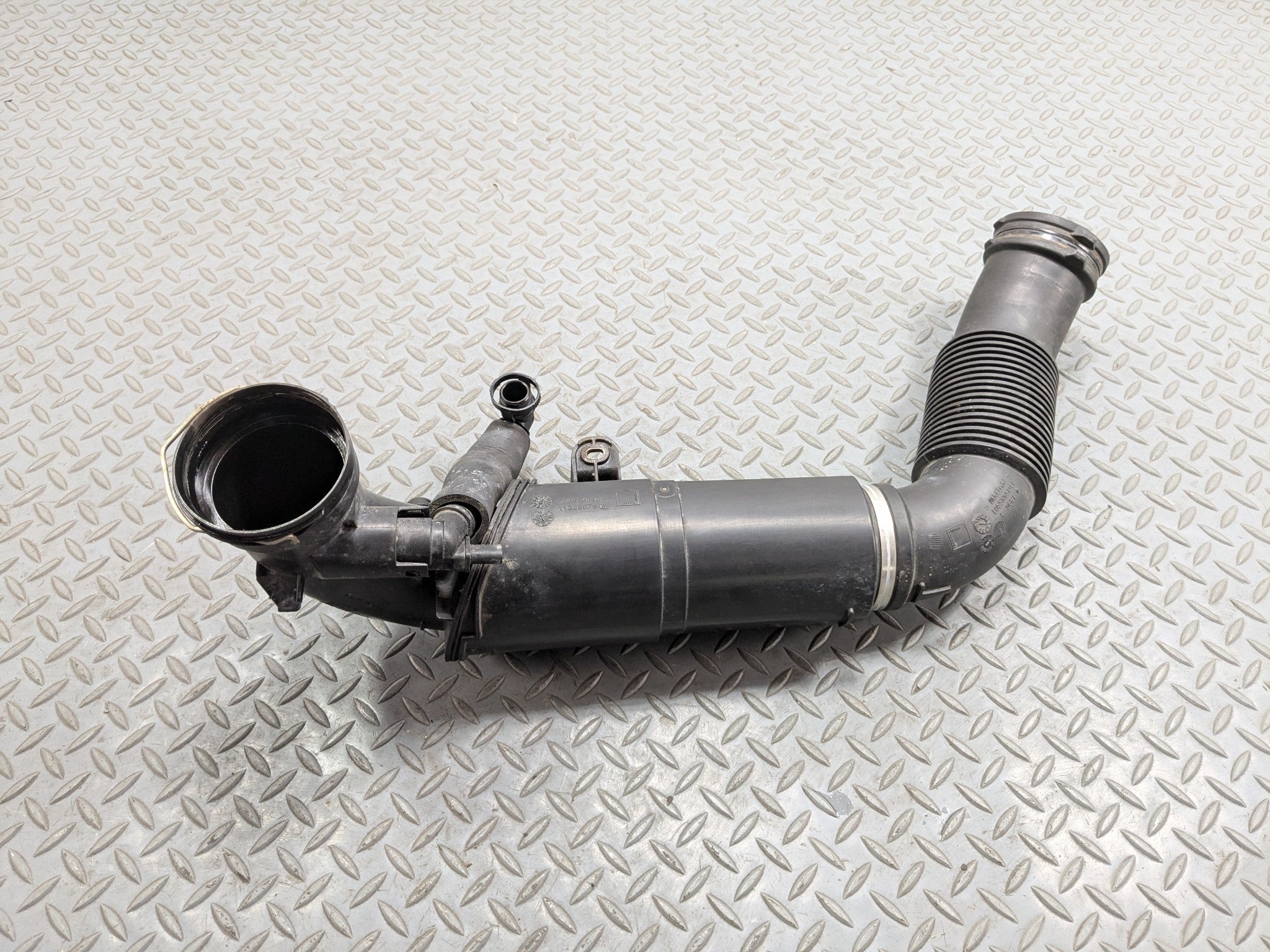 2014 - 2017 MINI COOPER OEM ENGINE AIR INTAKE RESONATOR DUCT HOSE TUBE PIPE