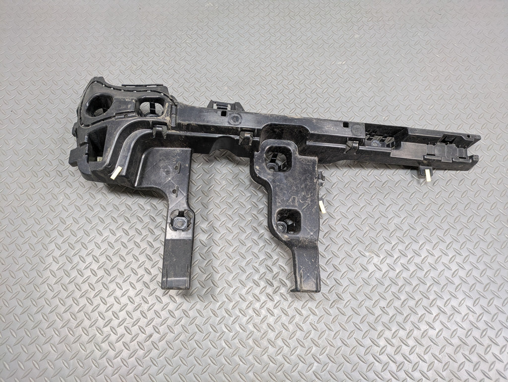 2014 - 2017 MINI COOPER OEM BUMPER BRACKET GUIDE MOUNT REAR LEFT DRIVER SIDE
