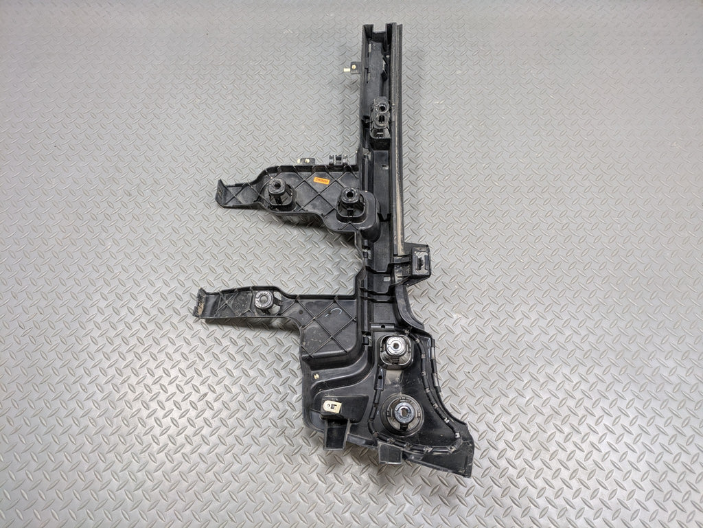 2014 - 2017 MINI COOPER OEM BUMPER BRACKET GUIDE MOUNT REAR LEFT DRIVER SIDE