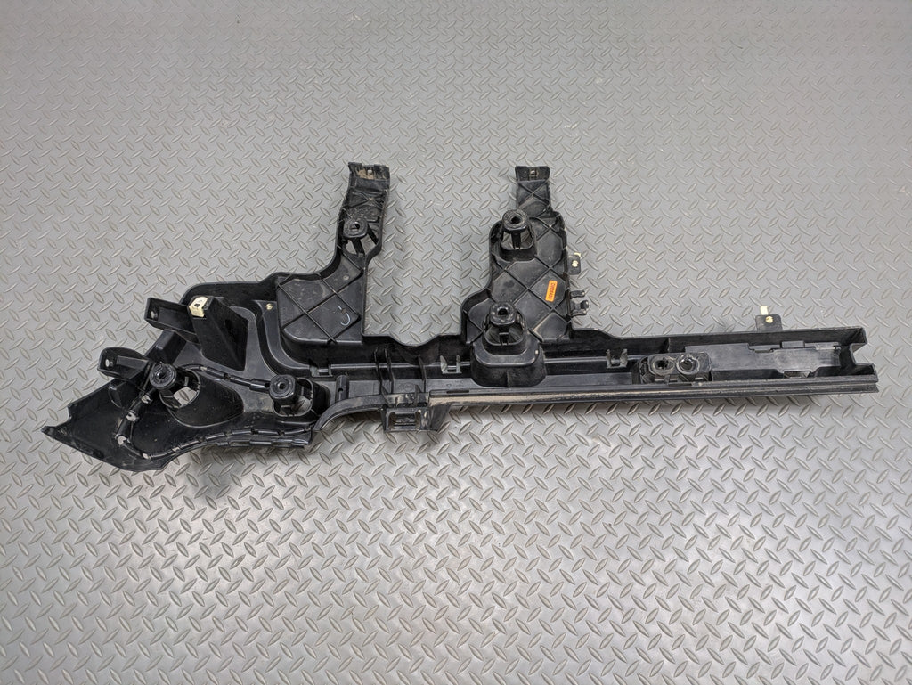 2014 - 2017 MINI COOPER OEM BUMPER BRACKET GUIDE MOUNT REAR LEFT DRIVER SIDE