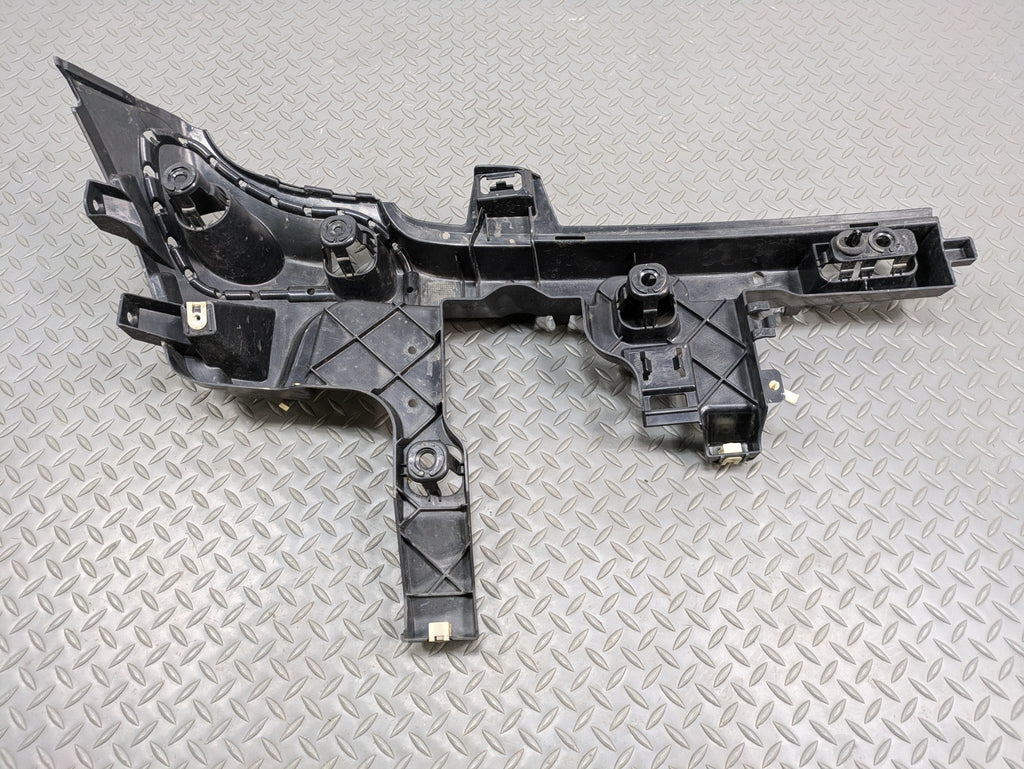 2014 - 2017 MINI COOPER OEM BUMPER BRACKET GUIDE MOUNT REAR RIGHT PASSENGER SIDE