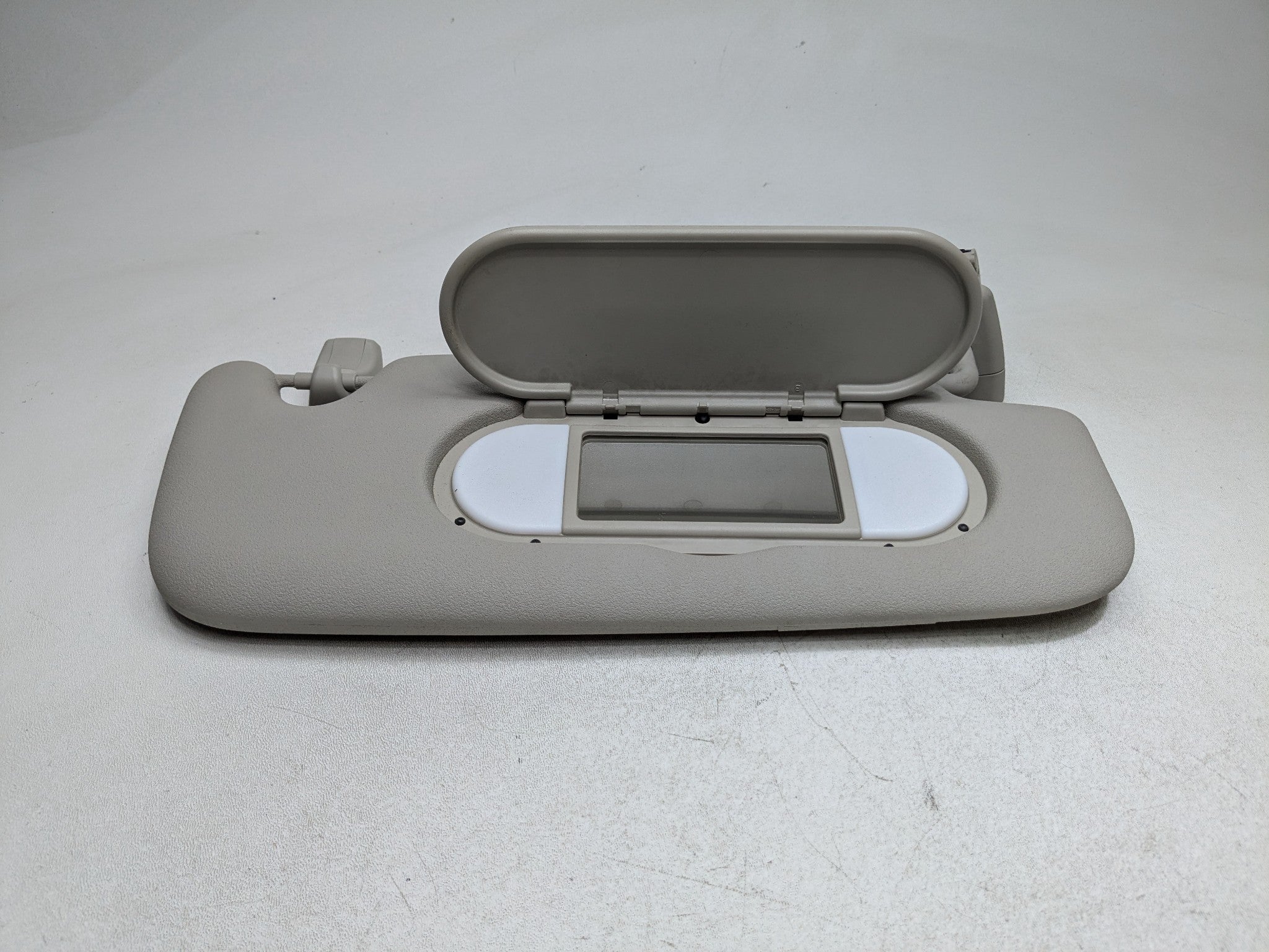 2014 - 2017 MINI COOPER OEM SUN VISOR WINDSHIELD SUNVISOR FRONT RIGHT PASSENGER