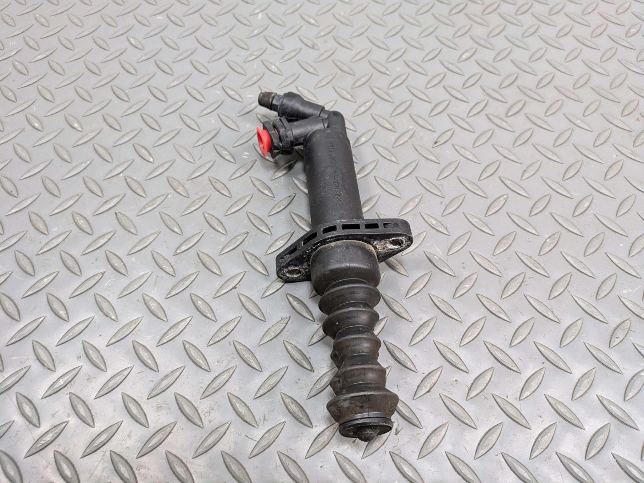2014 - 2017 MINI COOPER OEM MANUAL GEARBOX TRANSMISSION CLUTCH SLAVE CYLINDER