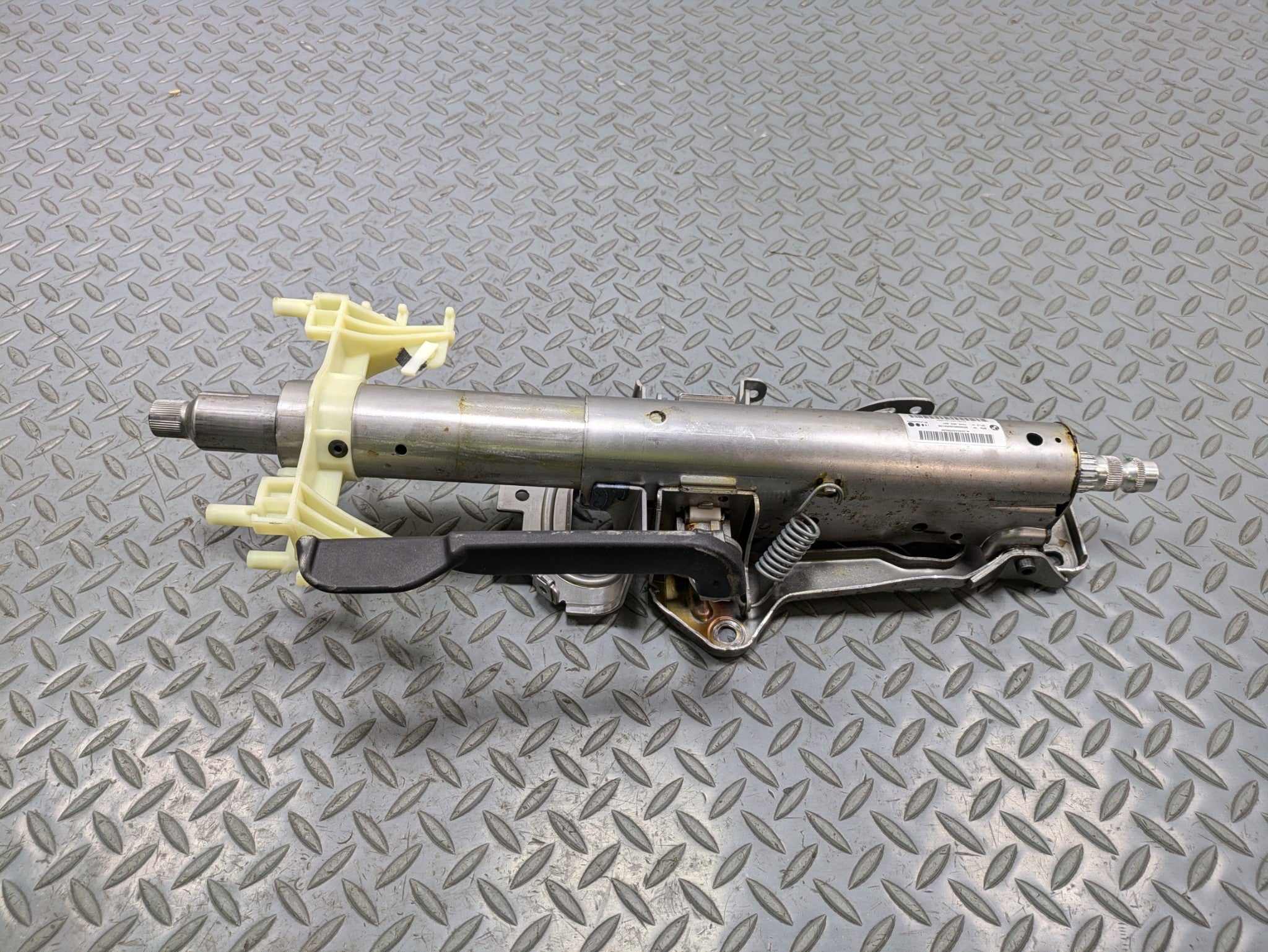 2014 - 2017 MINI COOPER OEM MANUAL ADJUST STEERING COLUMN ASSEMBLY