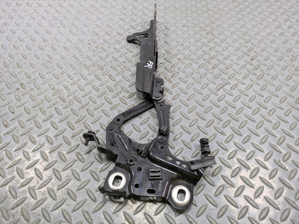 14 - 17 MINI COOPER OEM HOOD HINGE SUPPORT BRACKET FRONT RIGHT PASSENGER SIDE