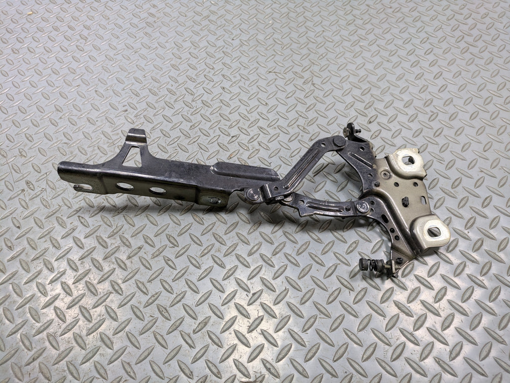 14 - 17 MINI COOPER OEM HOOD HINGE SUPPORT BRACKET FRONT RIGHT PASSENGER SIDE