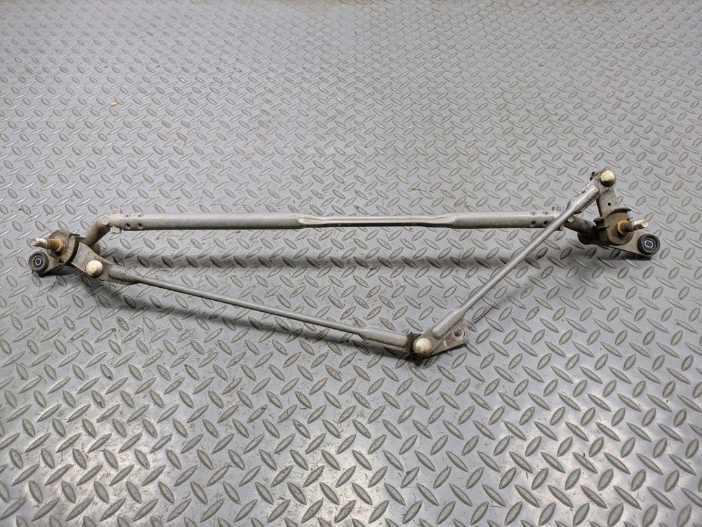 2014 - 2017 MINI COOPER OEM WINDSHIELD WIPER TRANSMISSION LINKAGE FRONT