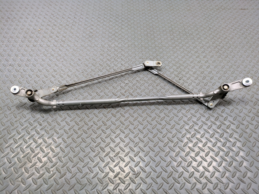 2014 - 2017 MINI COOPER OEM WINDSHIELD WIPER TRANSMISSION LINKAGE FRONT