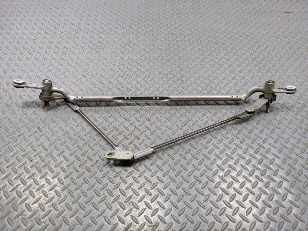 2014 - 2017 MINI COOPER OEM WINDSHIELD WIPER TRANSMISSION LINKAGE FRONT