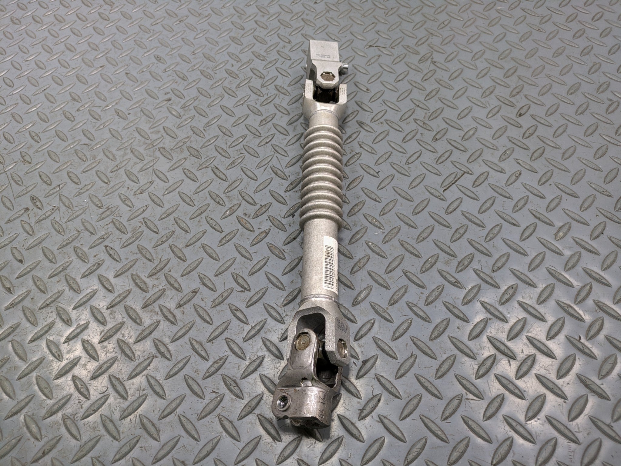 2014 - 2017 MINI COOPER OEM STEERING COLUMN INTERMEDIATE SHAFT JOINT ASSEMBLY