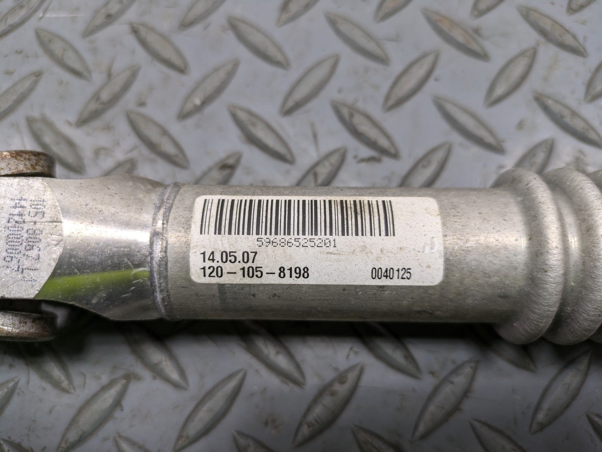 2014 - 2017 MINI COOPER OEM STEERING COLUMN INTERMEDIATE SHAFT JOINT ASSEMBLY