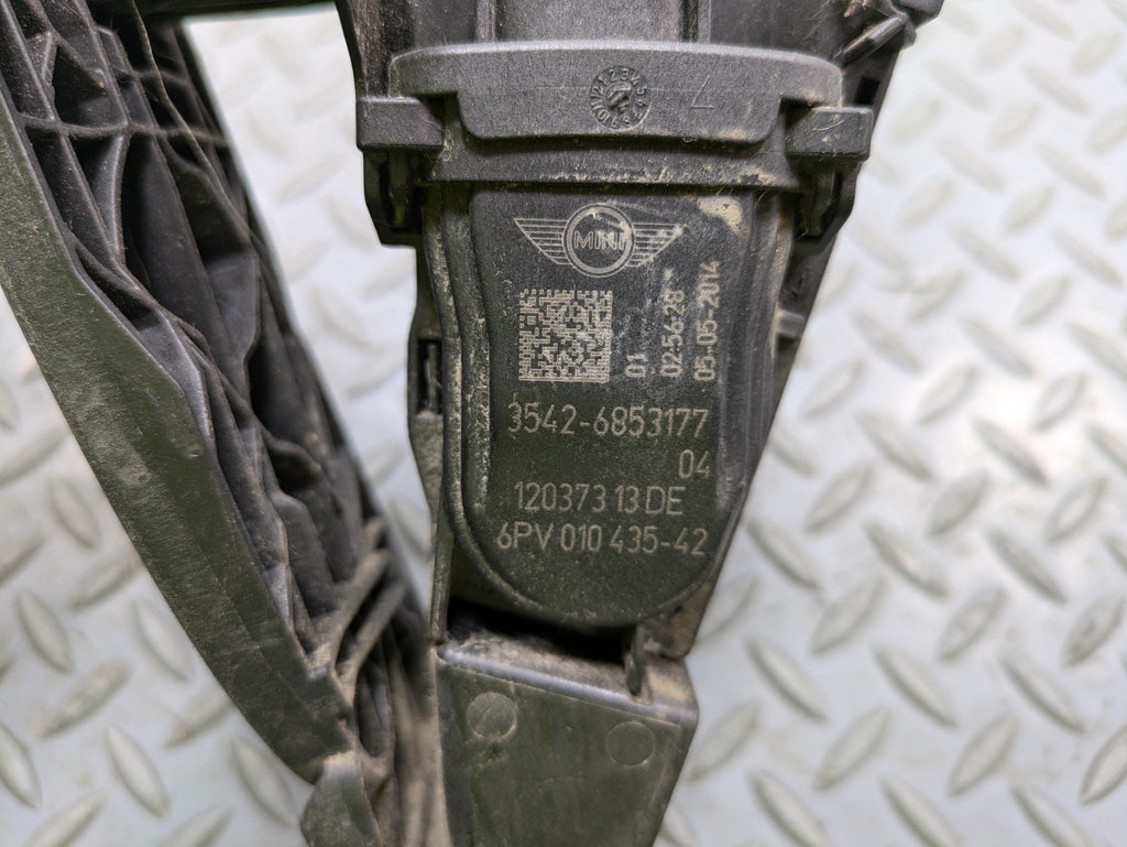 14 - 17 MINI COOPER OEM GAS ACCELERATOR THROTTLE FOOT PEDAL LEVER WITH SENSOR