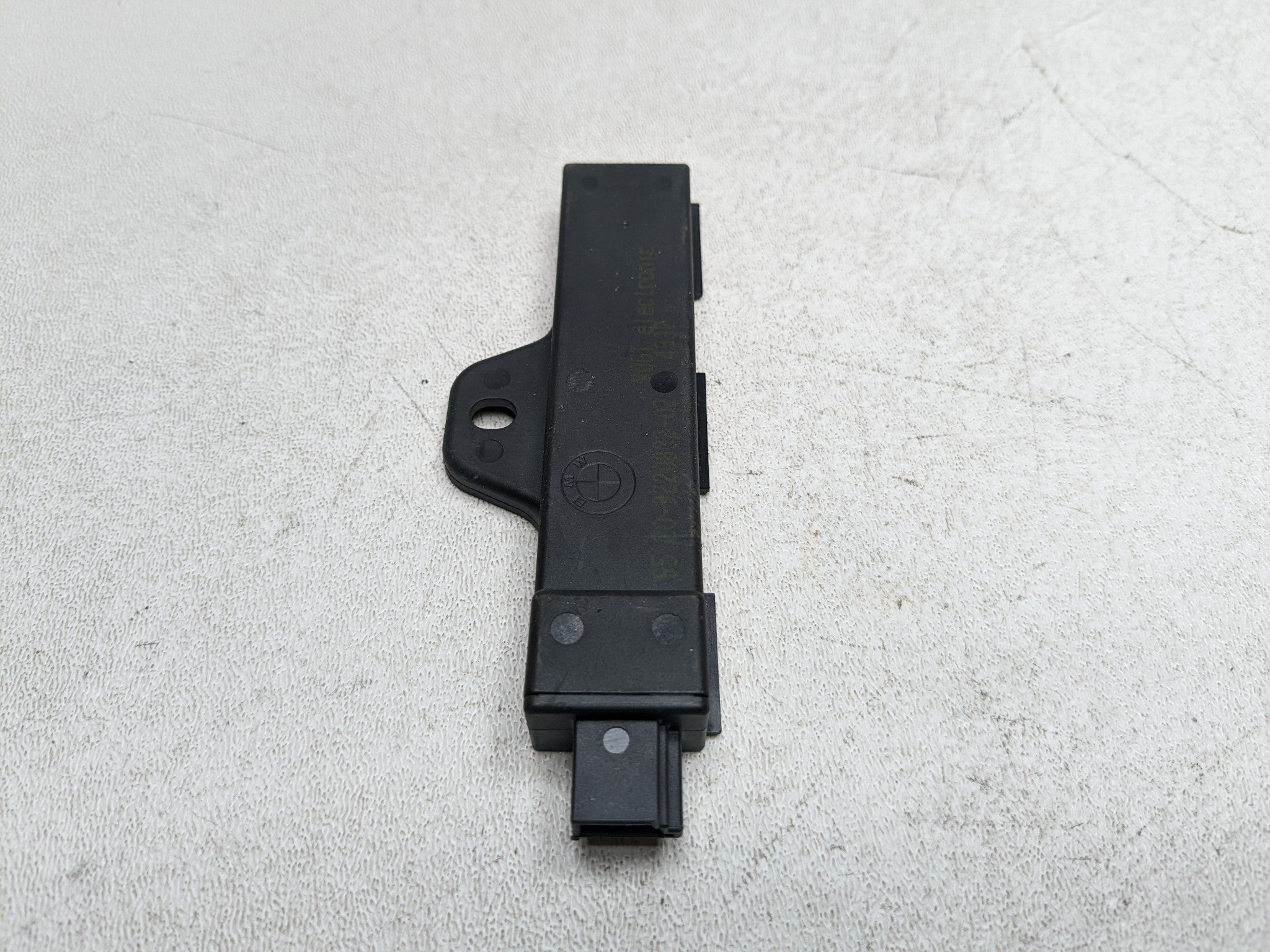 2014 - 2017 MINI COOPER OEM KEYLESS ENTRY ANTENNA SENSOR MODULE UNIT