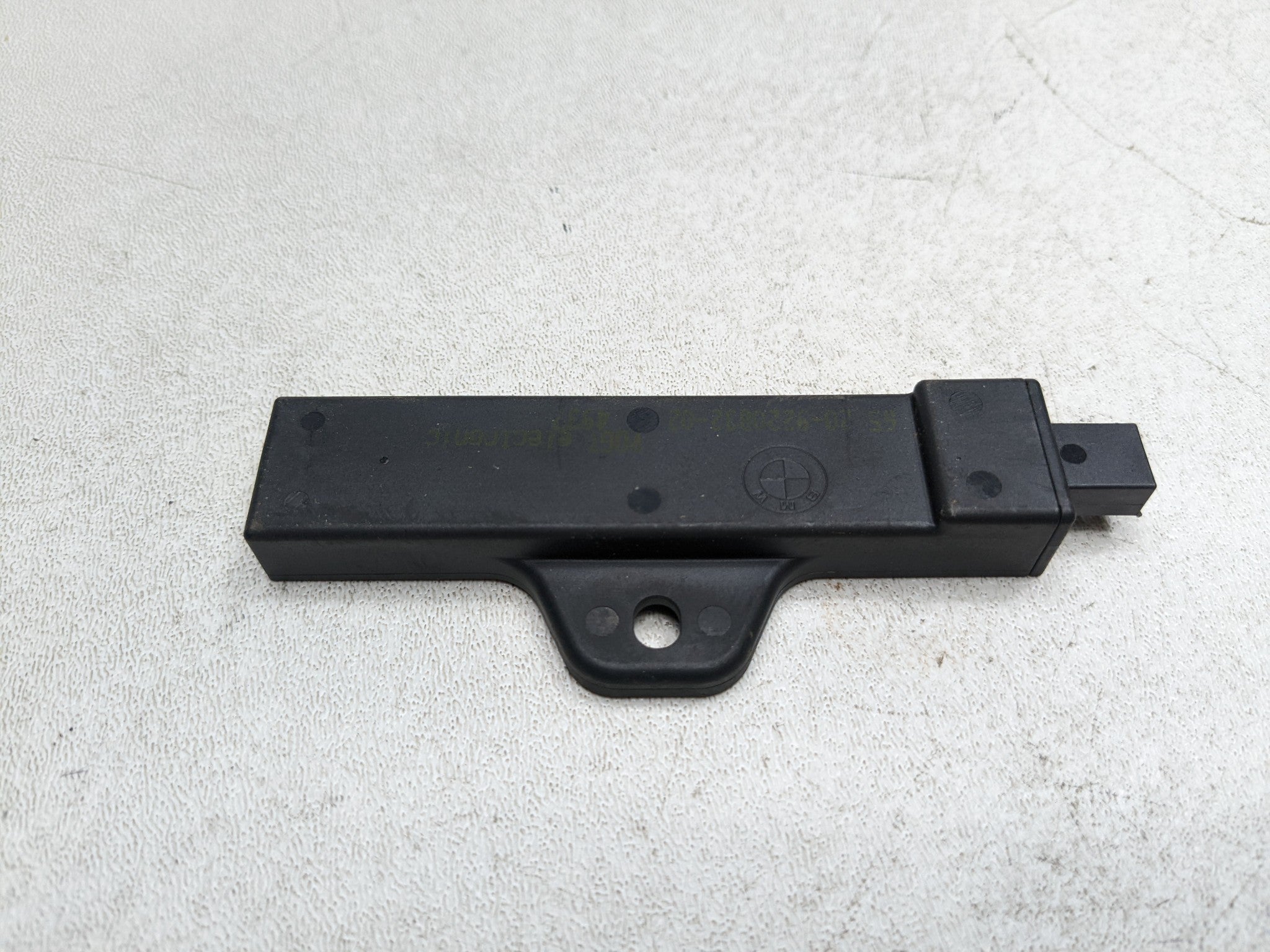 2014 - 2017 MINI COOPER OEM KEYLESS ENTRY ANTENNA SENSOR MODULE UNIT