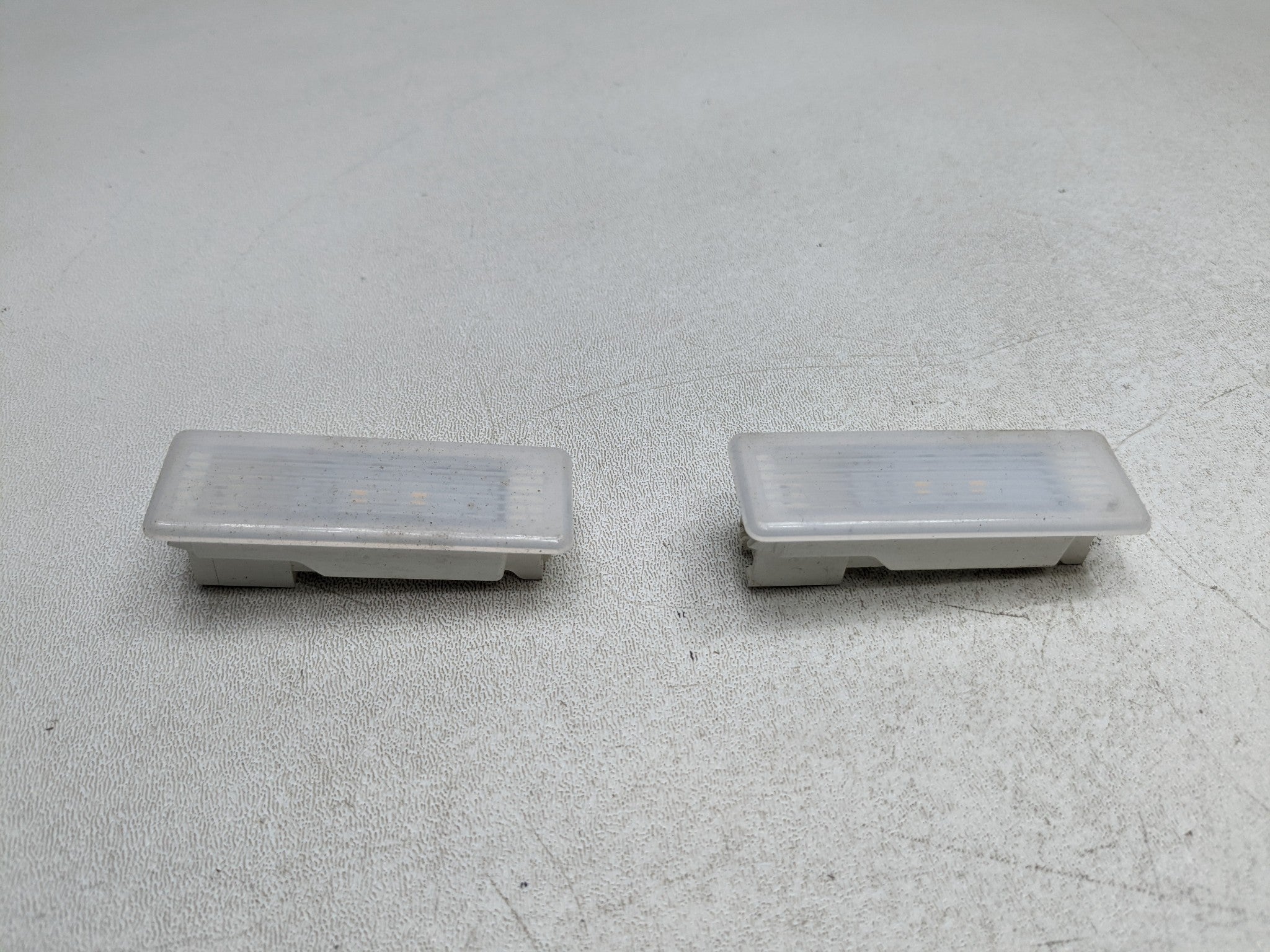 2014 - 2017 MINI COOPER OEM INTERIOR COURTESY LED LIGHT LAMP SET OF 2