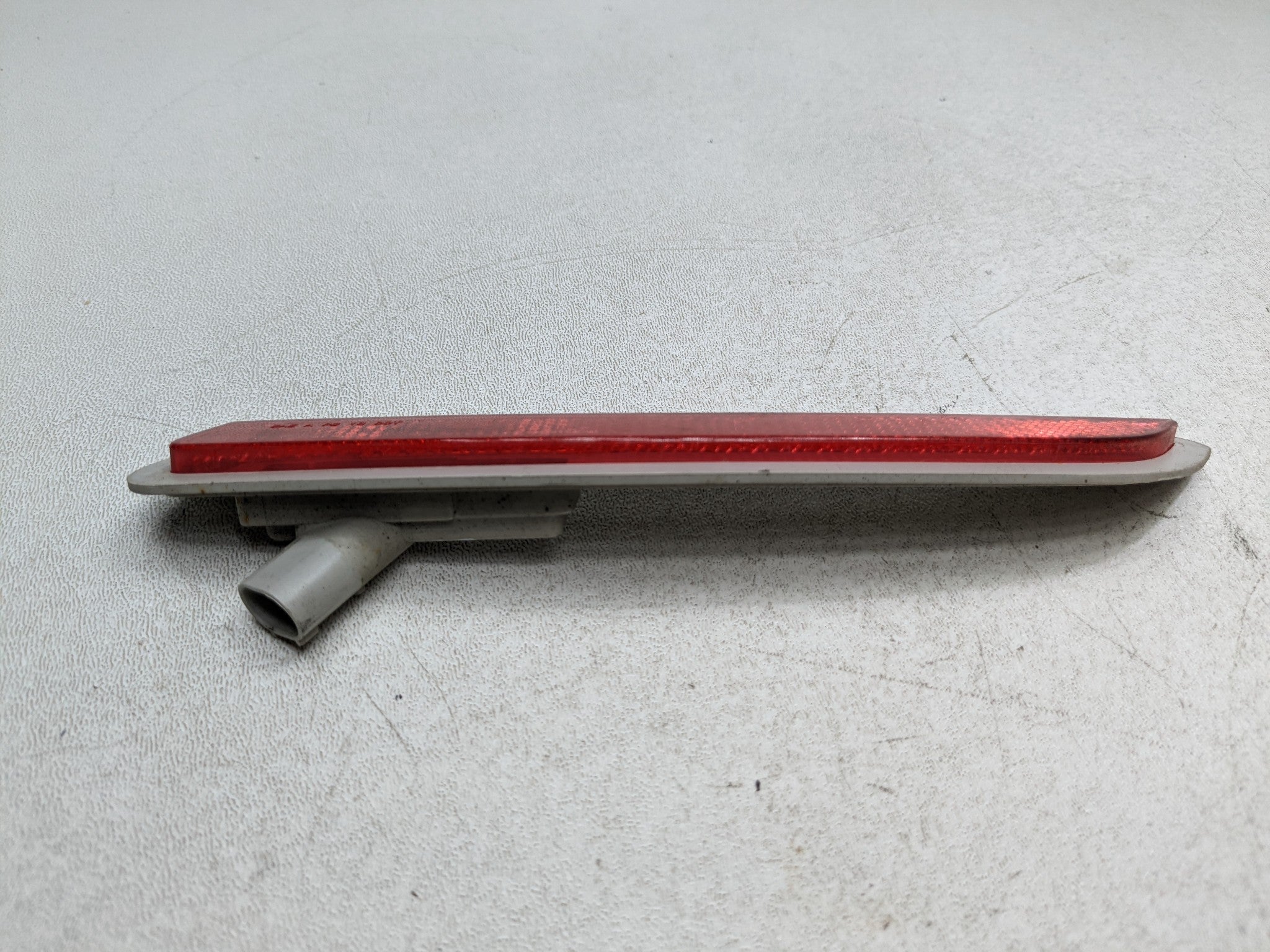 2014 - 2017 MINI COOPER OEM REAR MARKER REFLECTOR LIGHT LEFT DRIVER SIDE