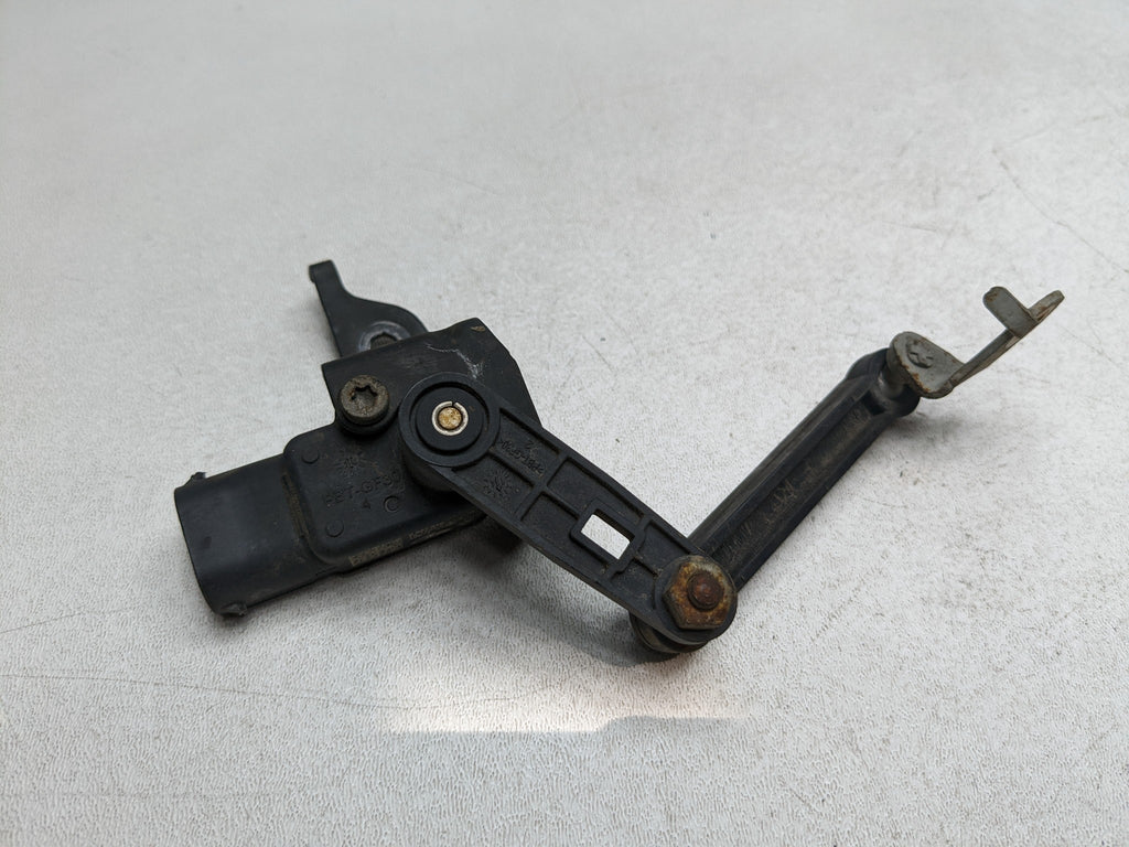 2014 - 2017 MINI COOPER OEM HEIGHT LEVEL SUSPENSION SENSOR REAR RIGHT SIDE