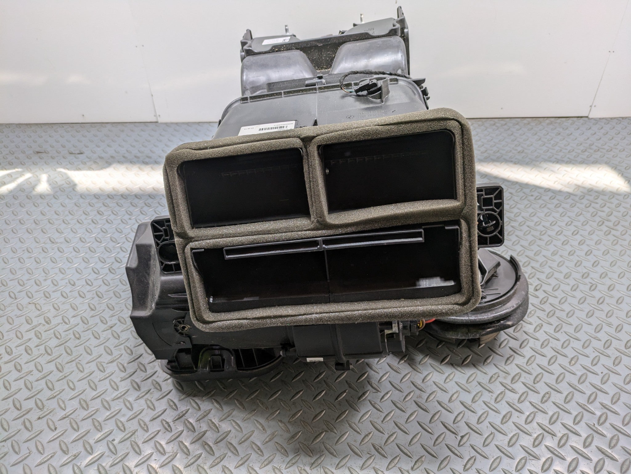2014 - 2017 MINI COOPER OEM HVAC HEATER CORE BLOWER EVAPORATOR ASSEMBLY