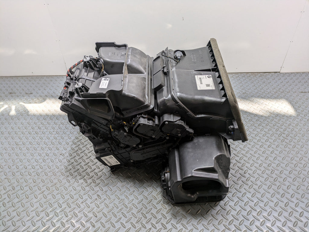 2014 - 2017 MINI COOPER OEM HVAC HEATER CORE BLOWER EVAPORATOR ASSEMBLY