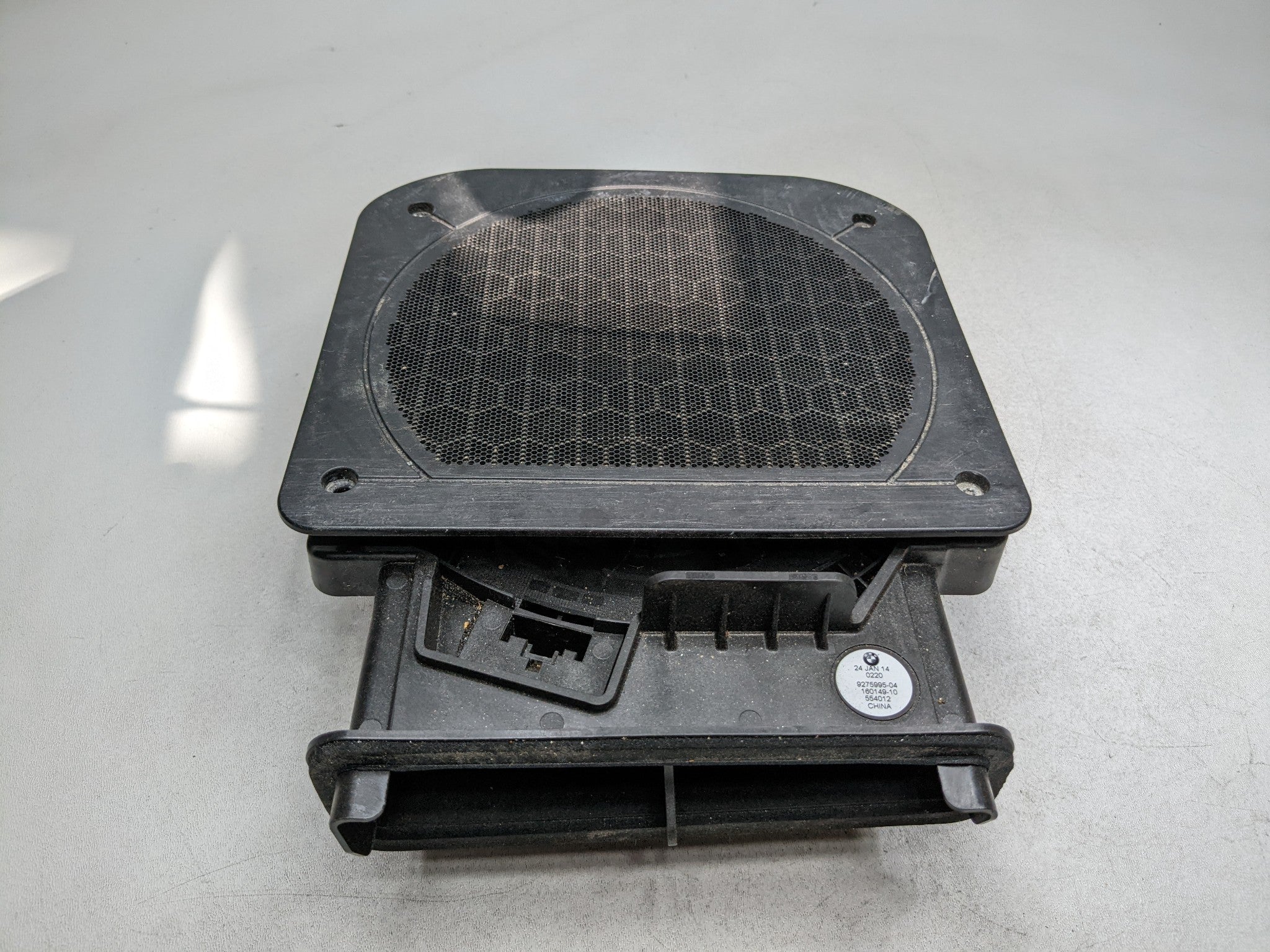2014 - 2017 MINI COOPER OEM UNDER SEAT FLOOR SPEAKER SUBWOOFER FRONT LEFT SIDE