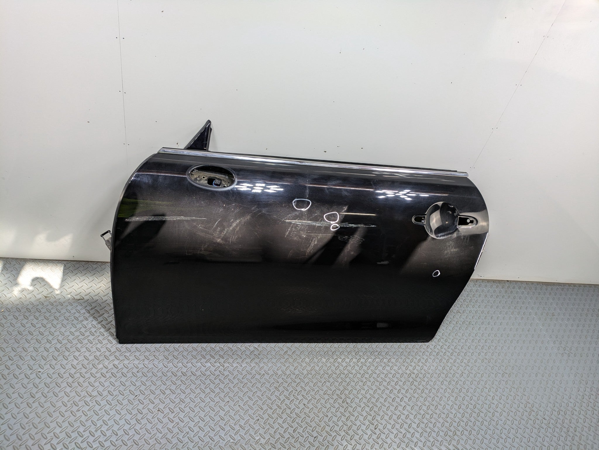 2014 - 2017 MINI COOPER OEM DOOR SHELL PANEL ABSOLUTE BLACK METALLIC FRONT LEFT