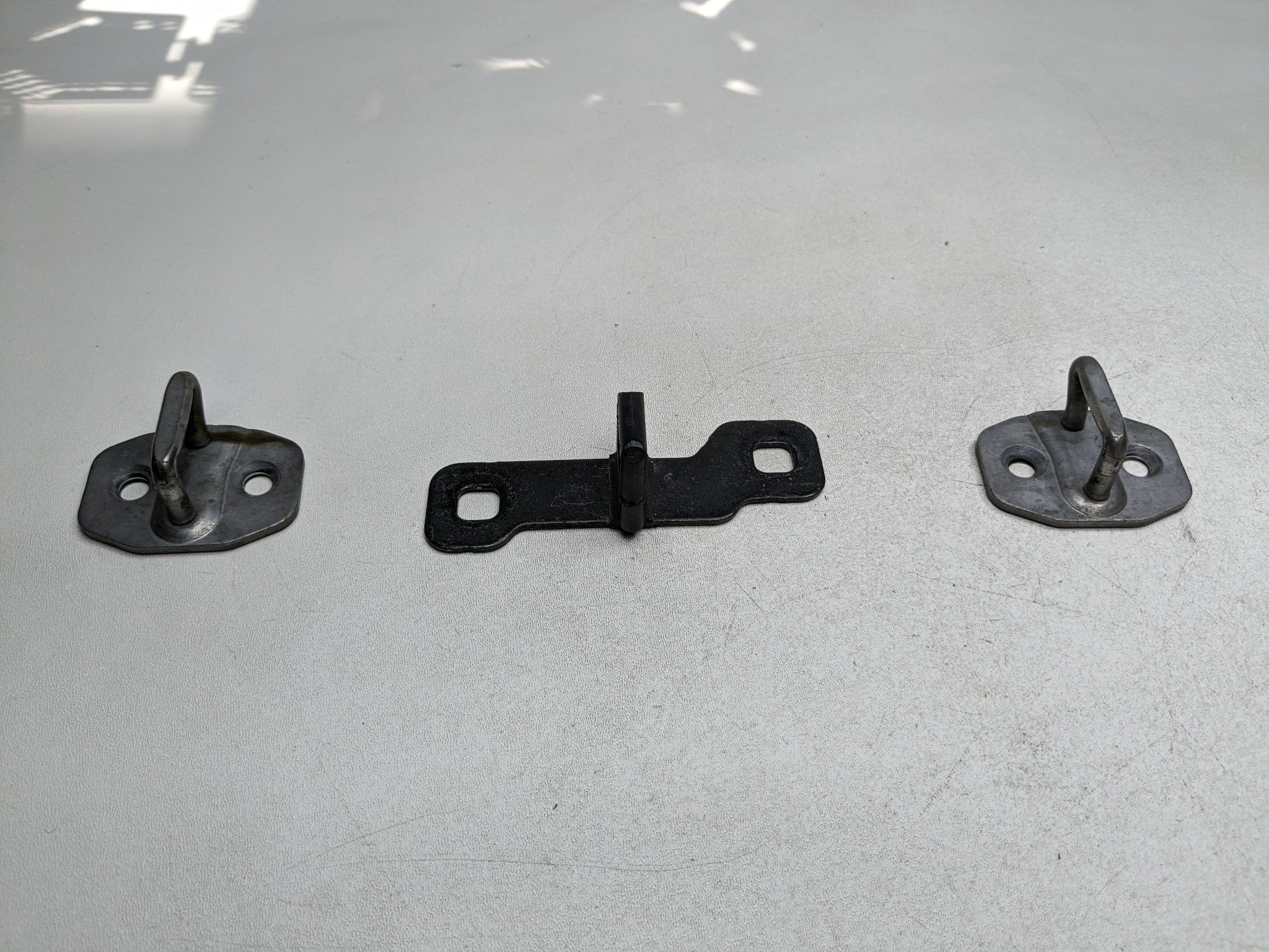 2014 - 2017 MINI COOPER OEM DOOR AND TRUNK LOCK STRIKER FRONT LEFT AND RIGHT