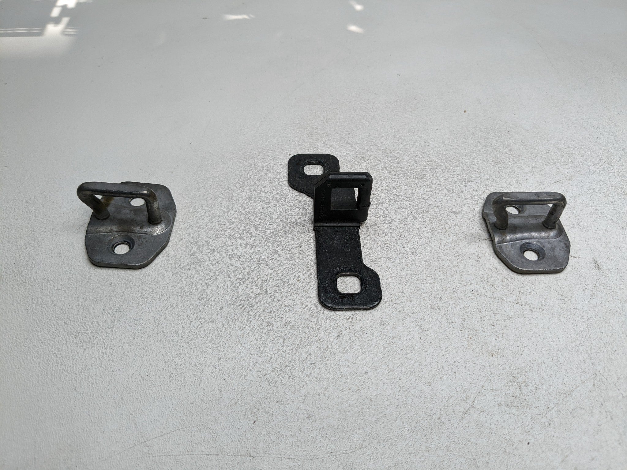 2014 - 2017 MINI COOPER OEM DOOR AND TRUNK LOCK STRIKER FRONT LEFT AND RIGHT