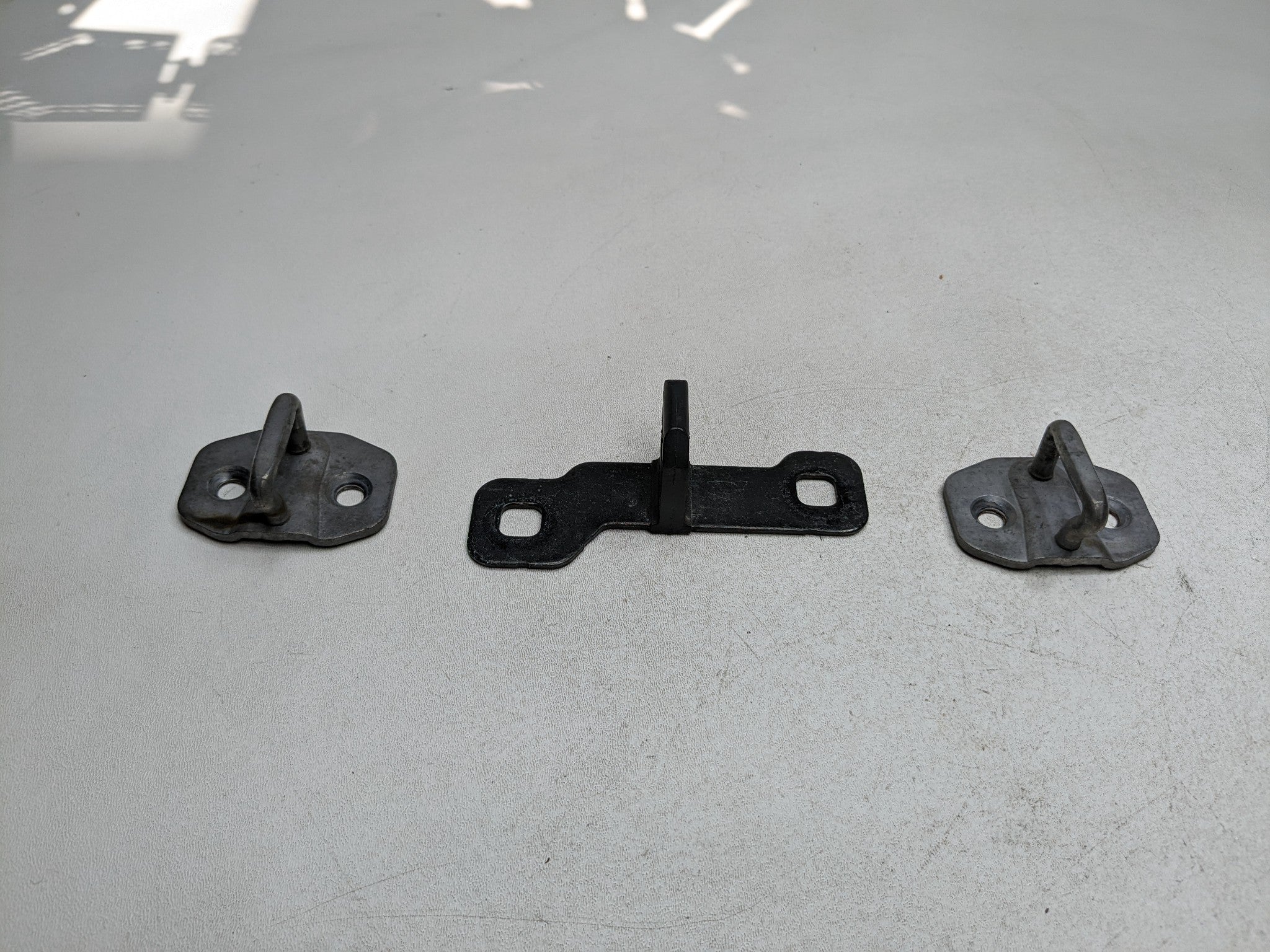 2014 - 2017 MINI COOPER OEM DOOR AND TRUNK LOCK STRIKER FRONT LEFT AND RIGHT